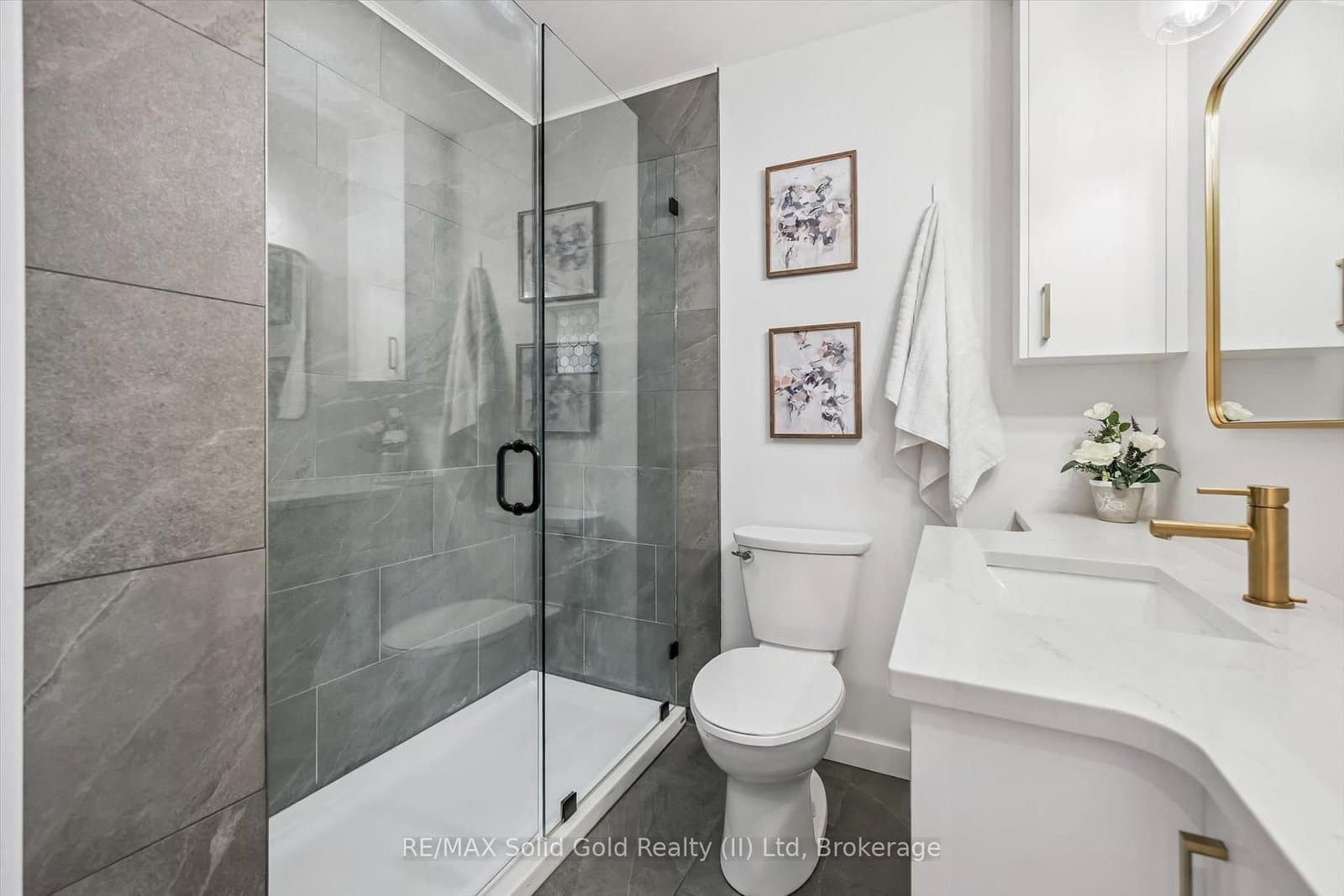 188 King Street S, Unit 209 thumbnail 22