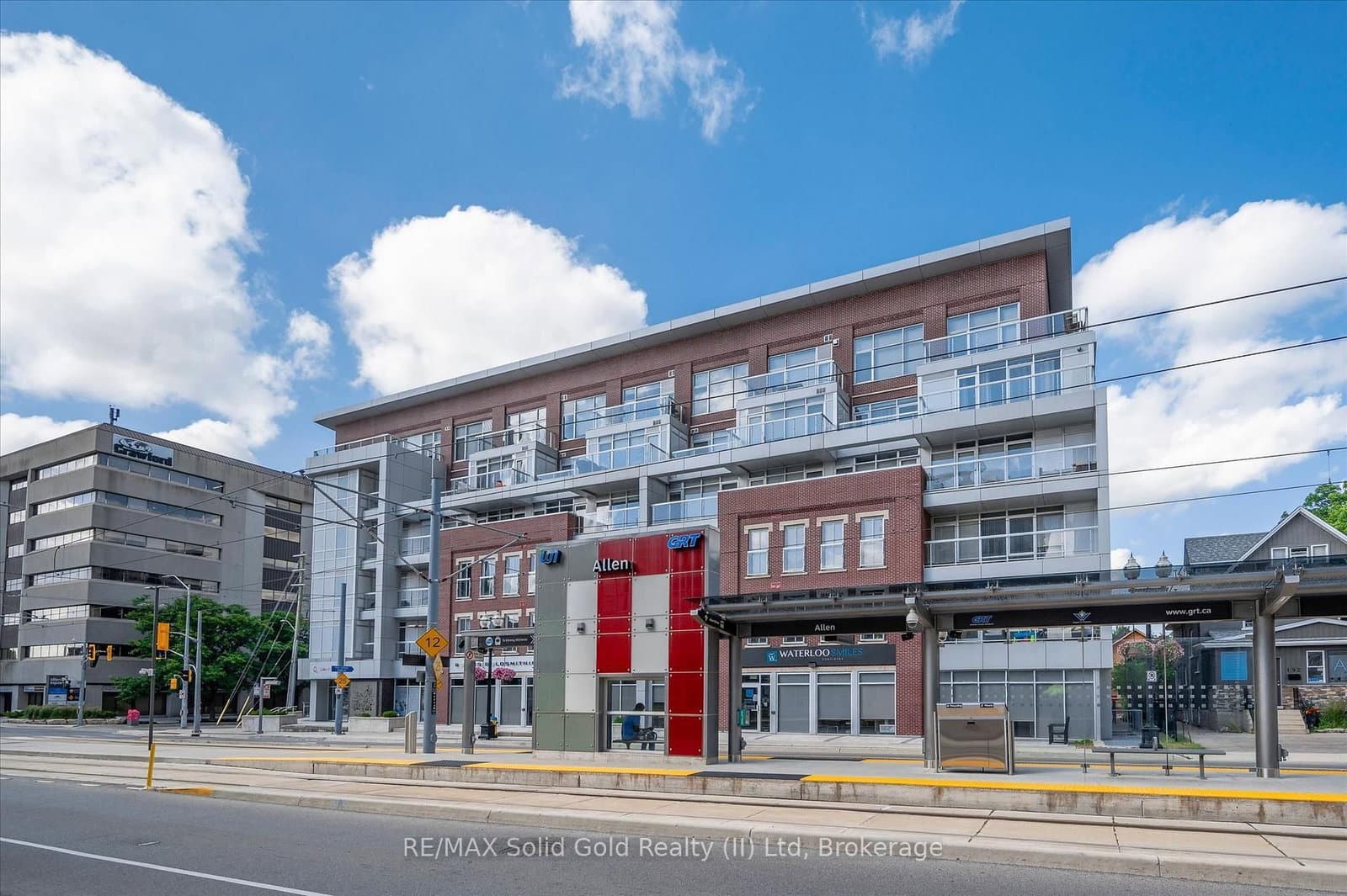 188 King Street S, Unit 209 thumbnail 4