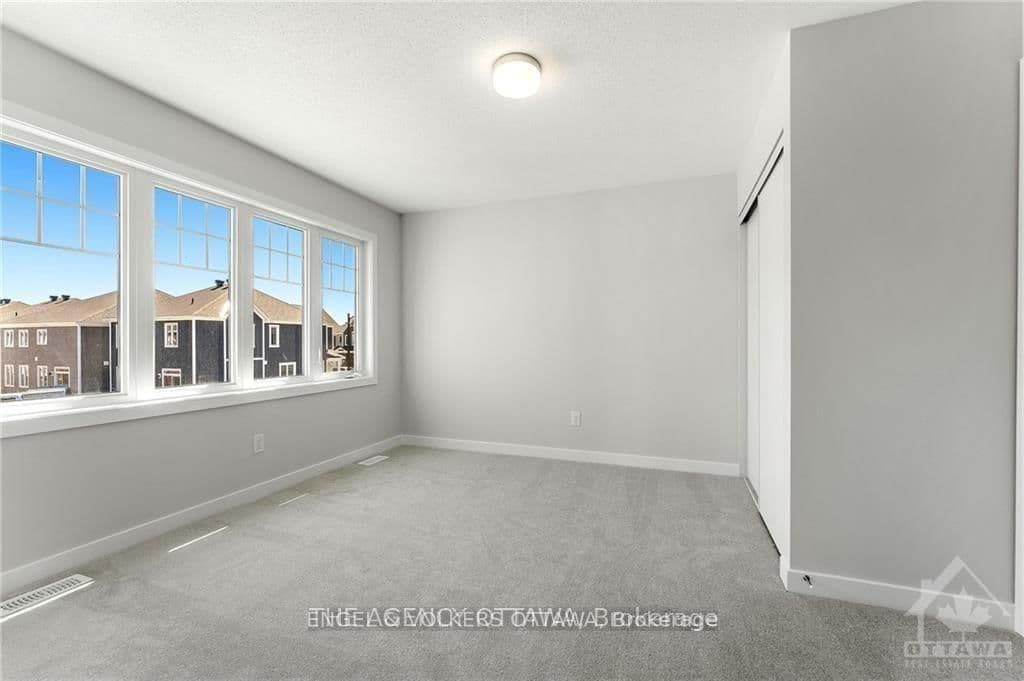 89 Hackamore Crescent thumbnail 16
