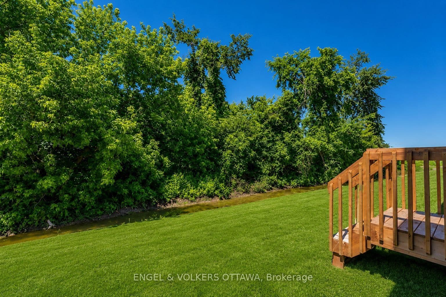 89 Hackamore Crescent thumbnail 23