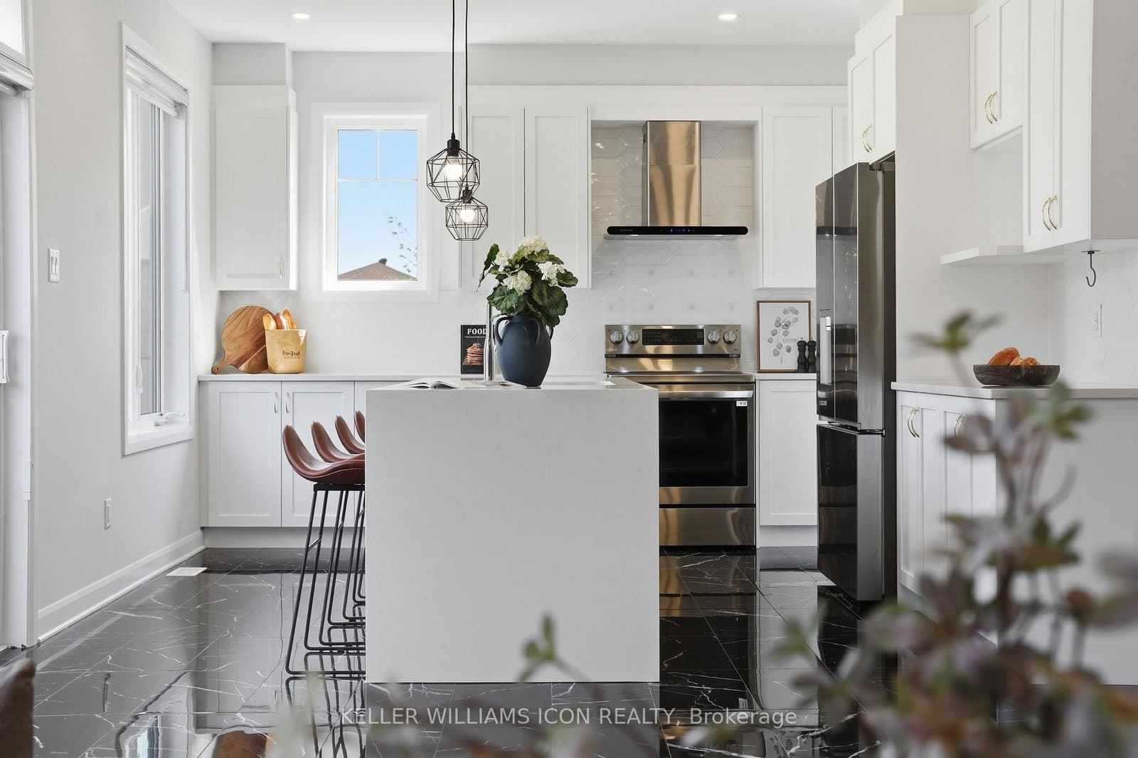 768 Shoal Street thumbnail 16