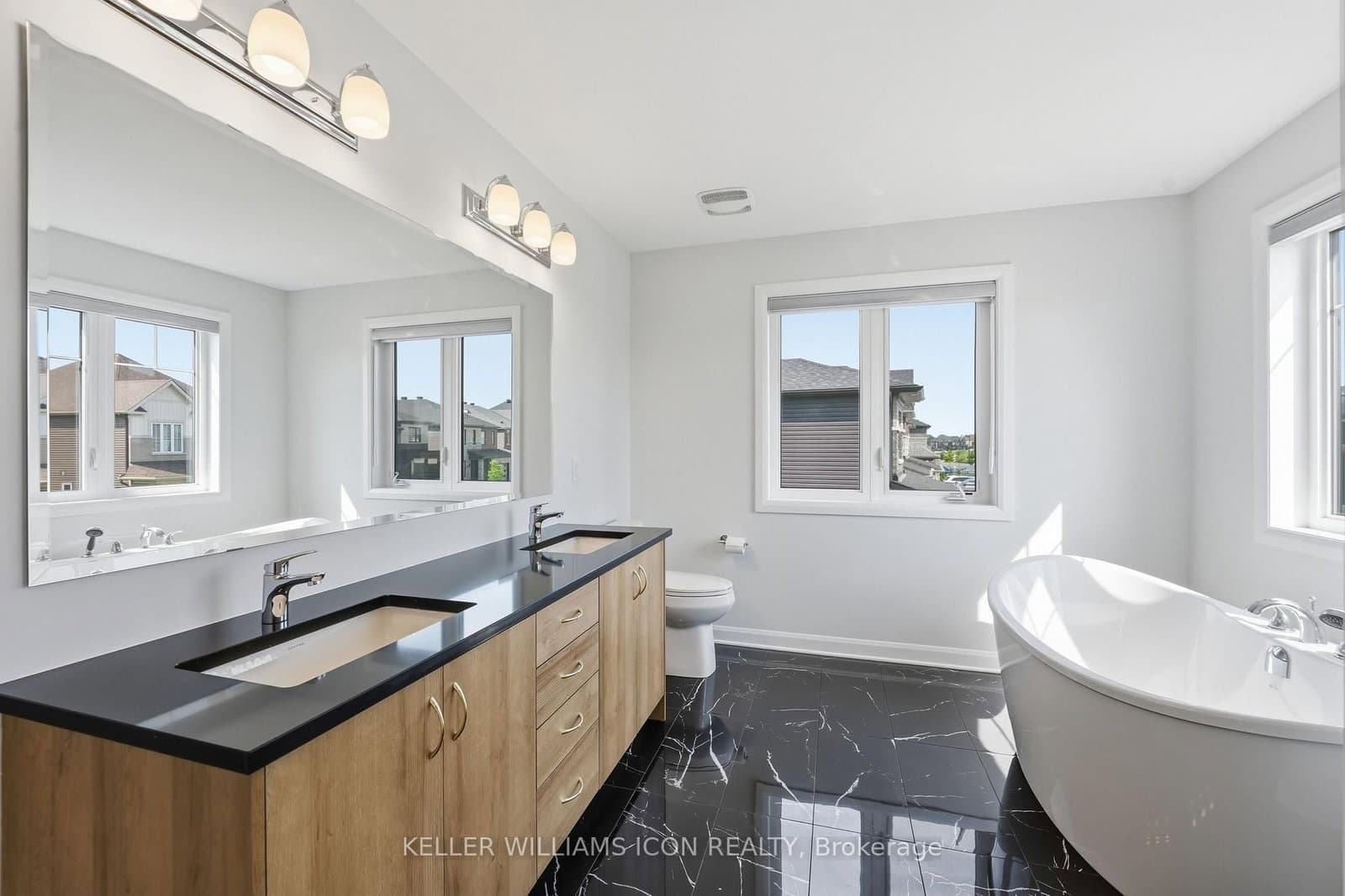 768 Shoal Street thumbnail 27