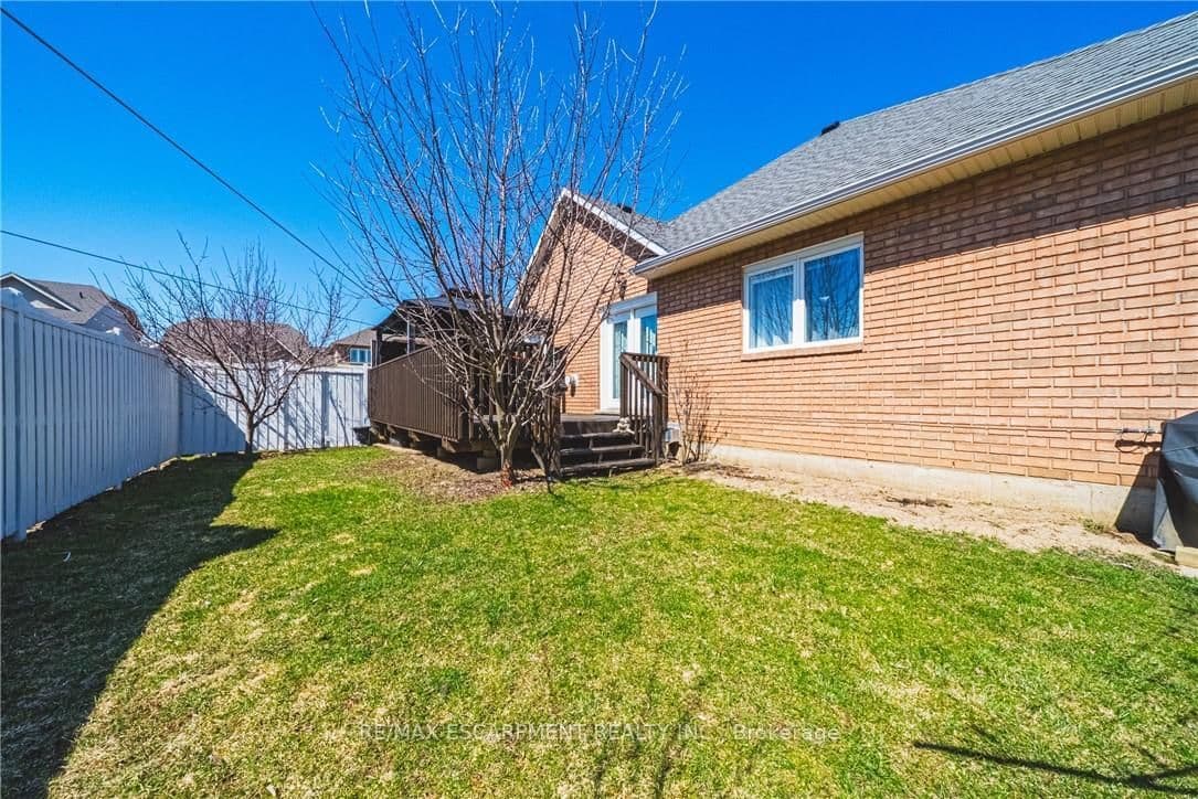 137 PINEHILL Drive thumbnail 38