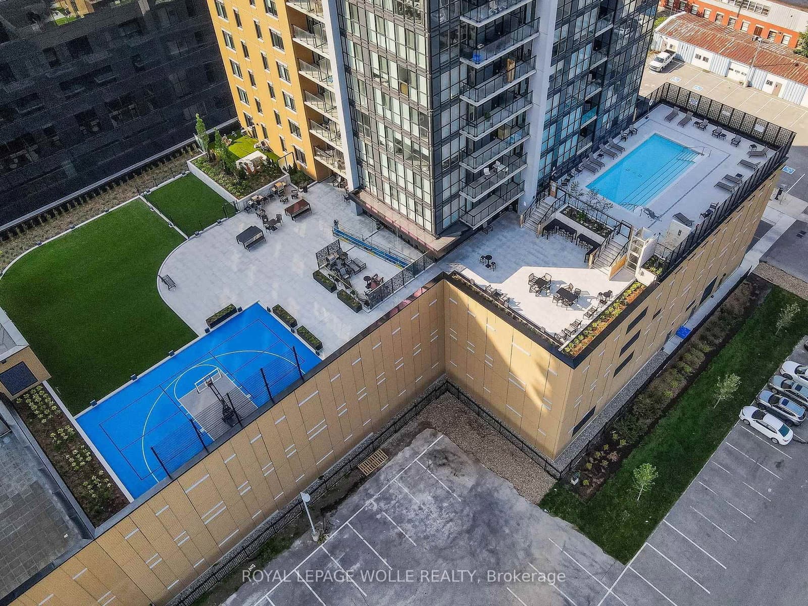 108 Garment Street, Unit 2409 thumbnail 27