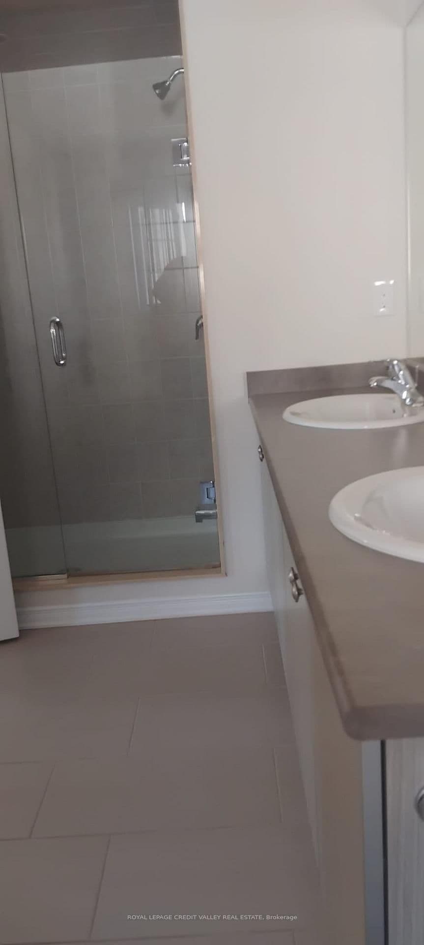 76 Fleming Crescent thumbnail 20