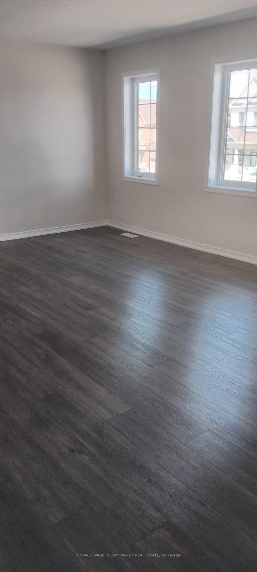76 Fleming Crescent thumbnail 25