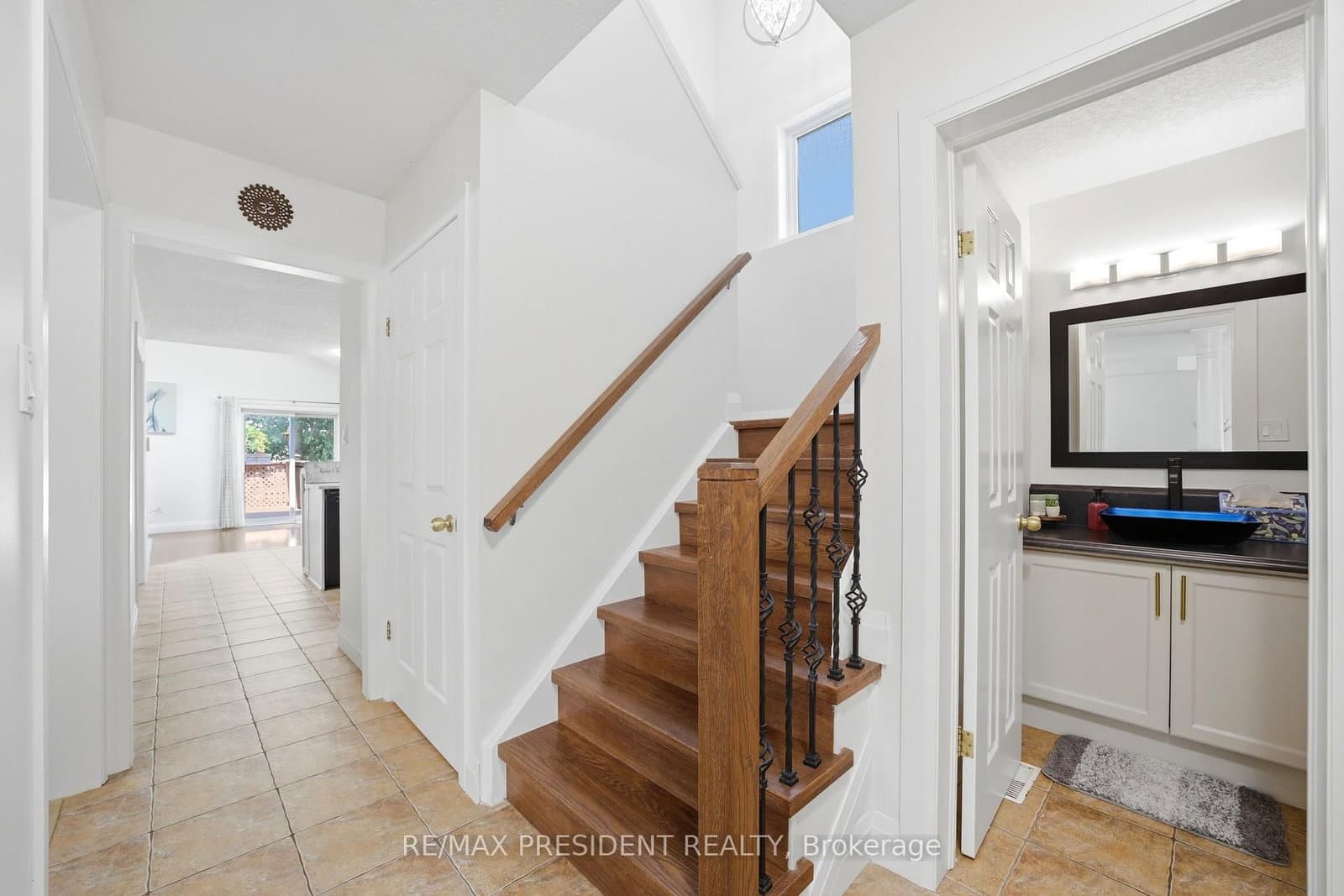 60 Steepleridge Street thumbnail 14