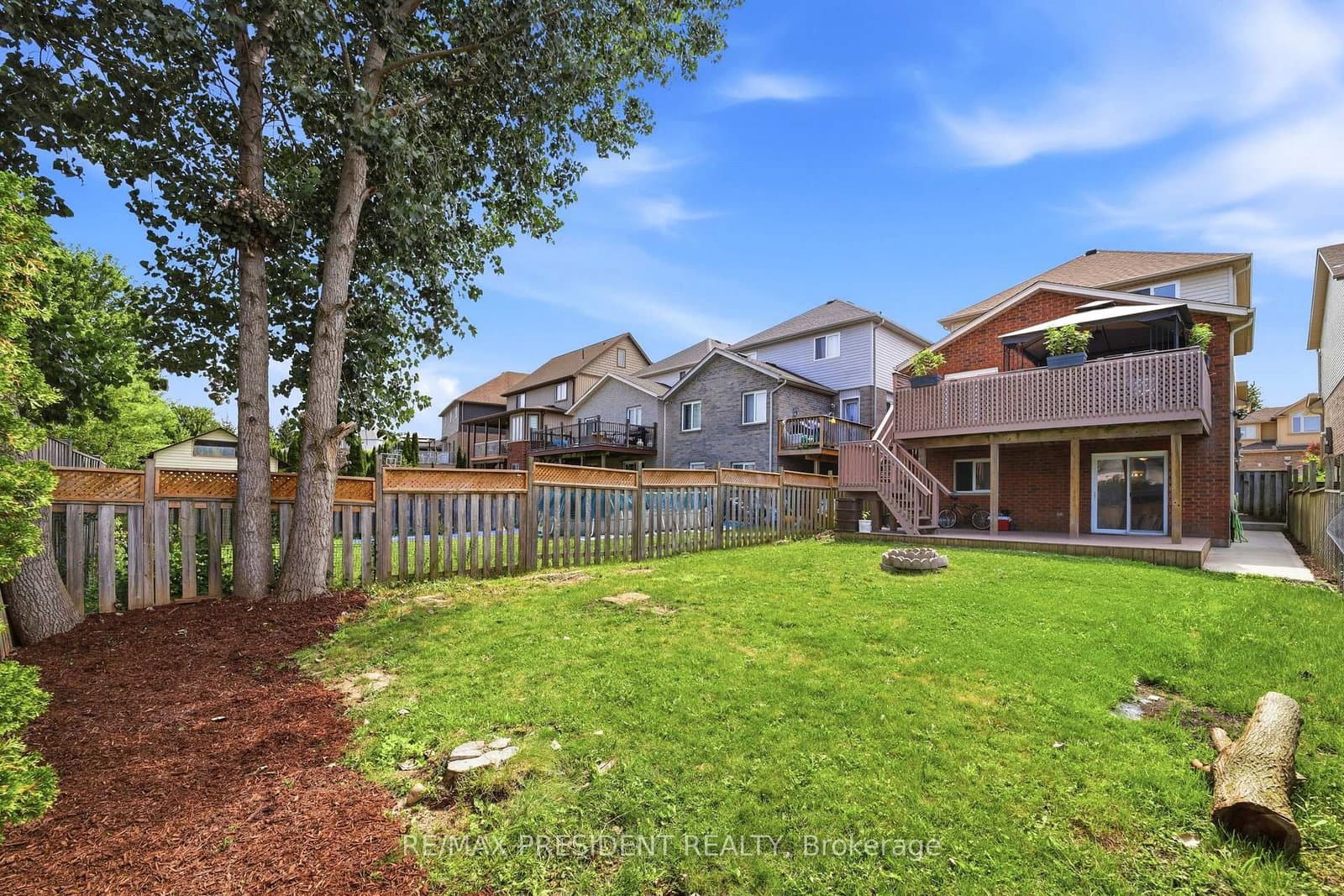 60 Steepleridge Street thumbnail 38