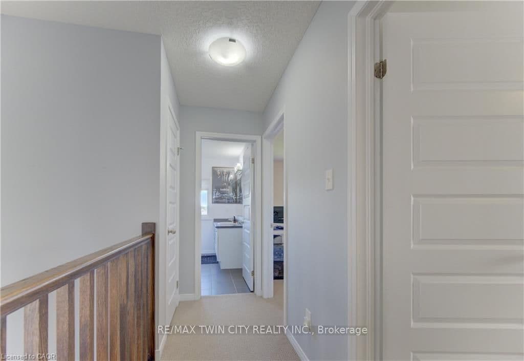 232 CRANBROOK Street thumbnail 22