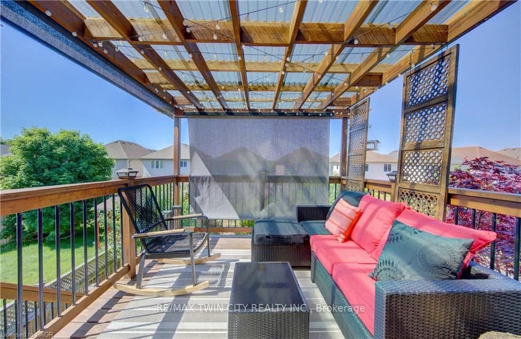 232 CRANBROOK Street thumbnail 32