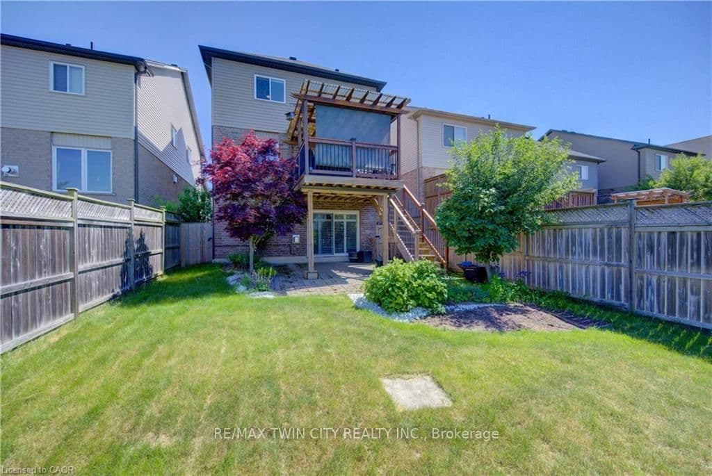232 CRANBROOK Street thumbnail 35
