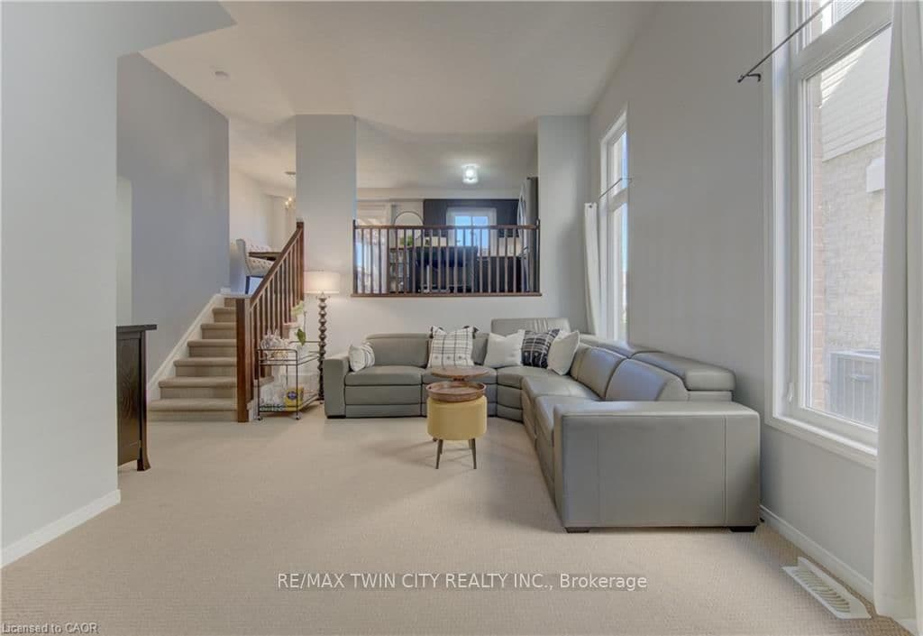 232 CRANBROOK Street thumbnail 6