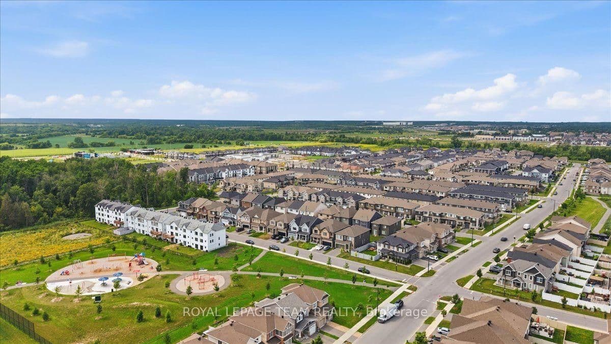 2413 Watercolours Way thumbnail 41
