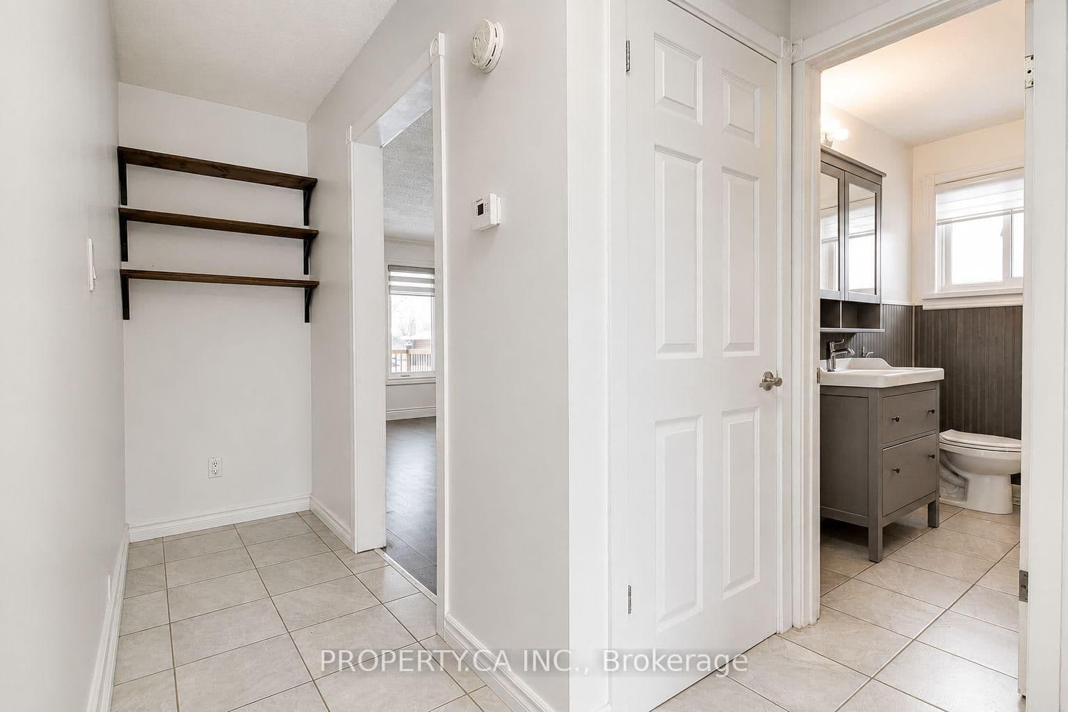 71 Highpark Avenue, Unit Upper thumbnail 7