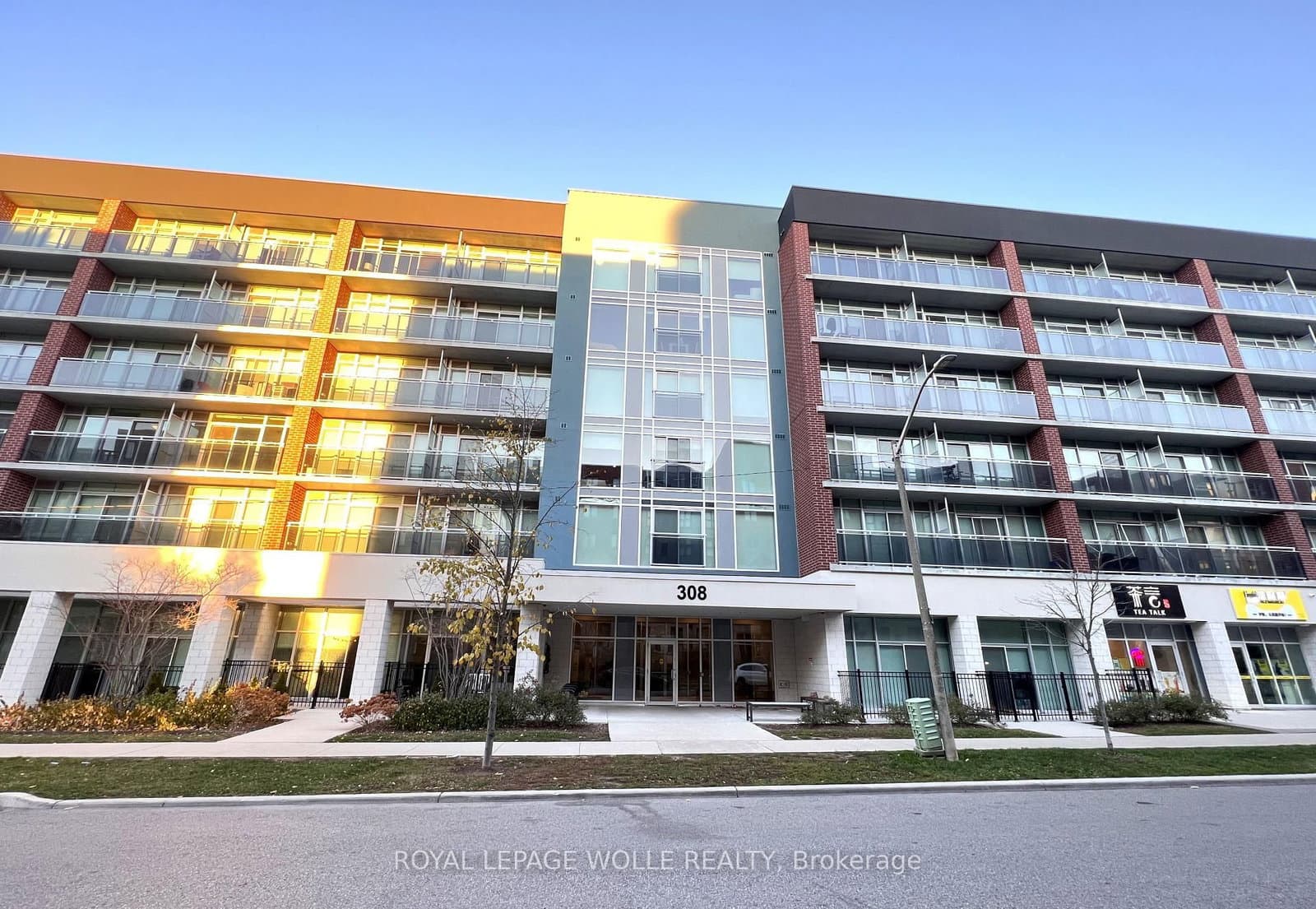 308 Lester Street, Unit 112 thumbnail 3