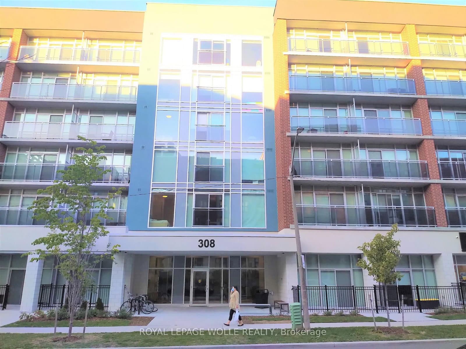 308 Lester Street, Unit 112 thumbnail 6