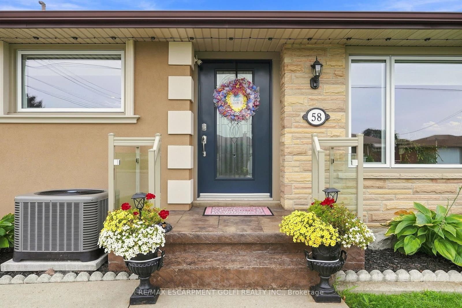 58 Moxley Drive thumbnail 2