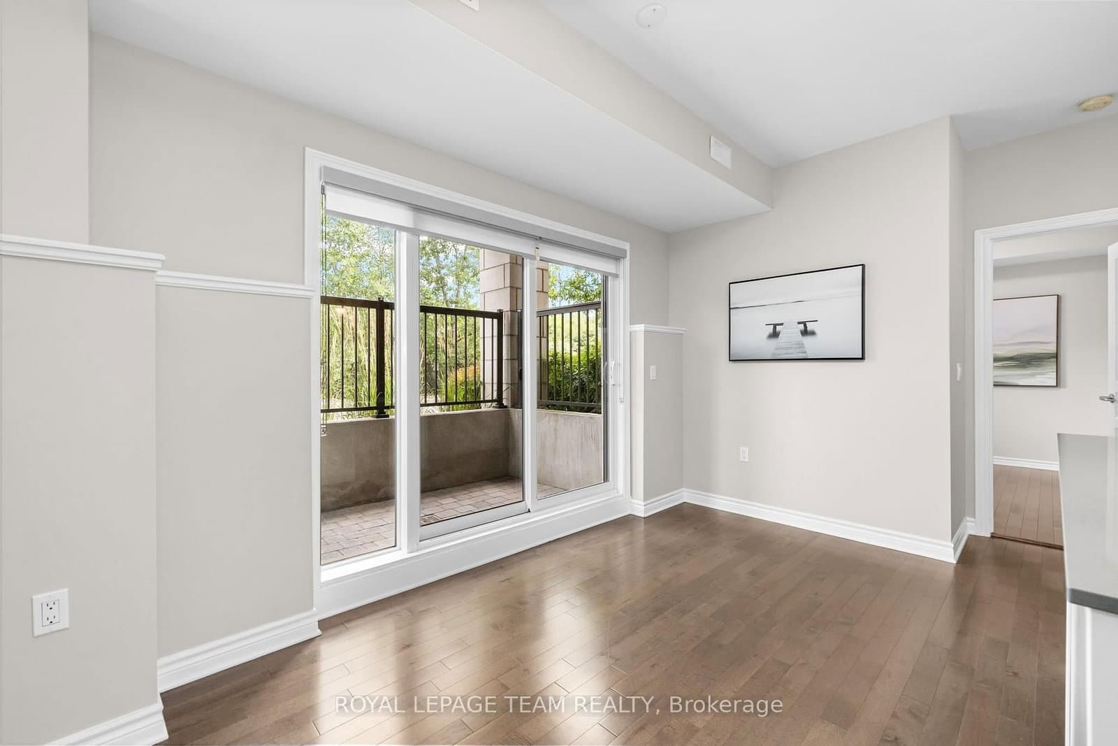 655 Beauparc Private, Unit 104 thumbnail 28