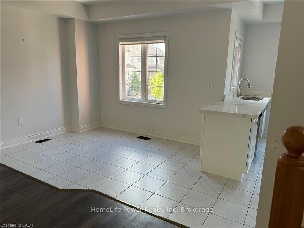88 Decorso Drive, Unit 57 thumbnail 3