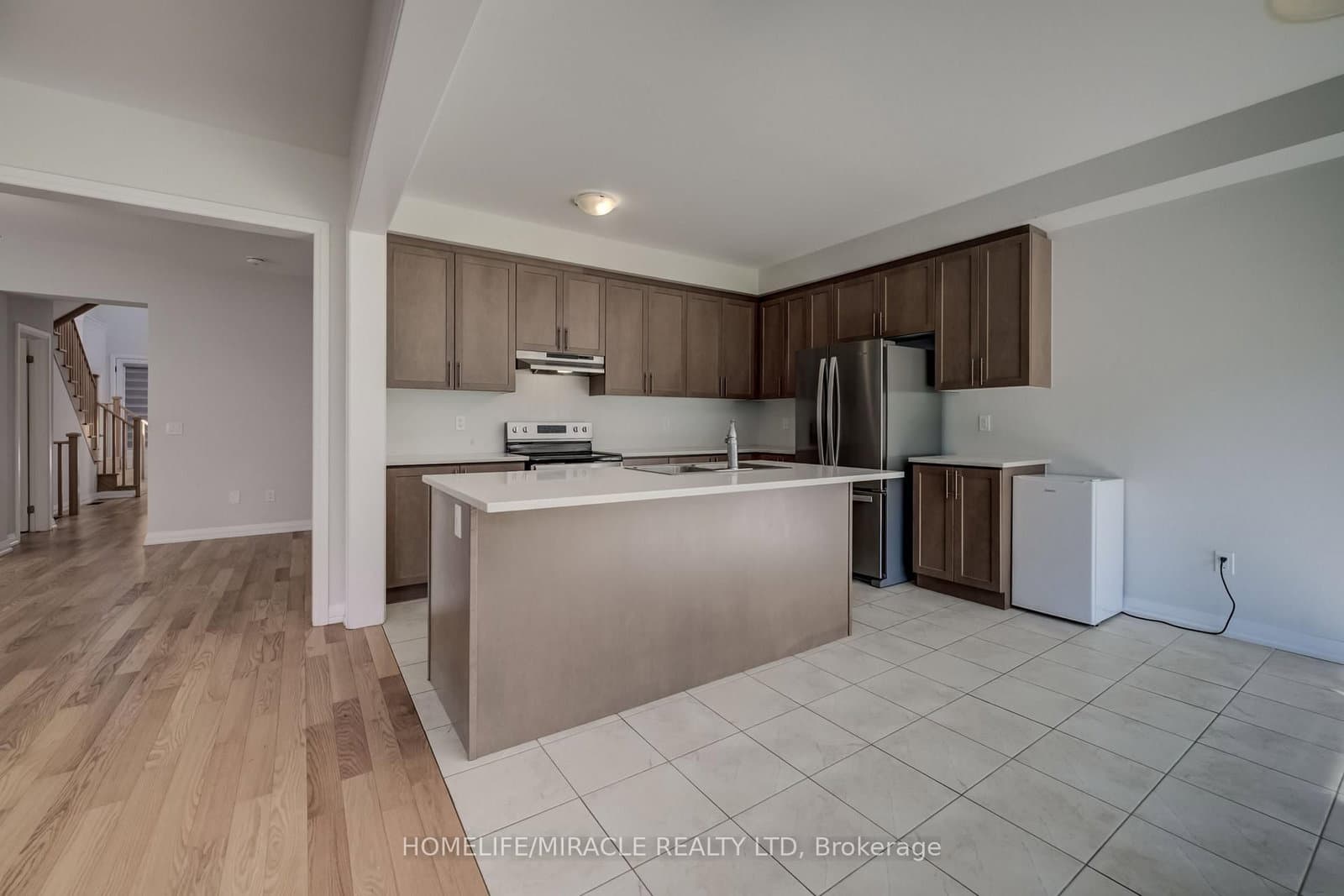 76 Mackay Drive thumbnail 16