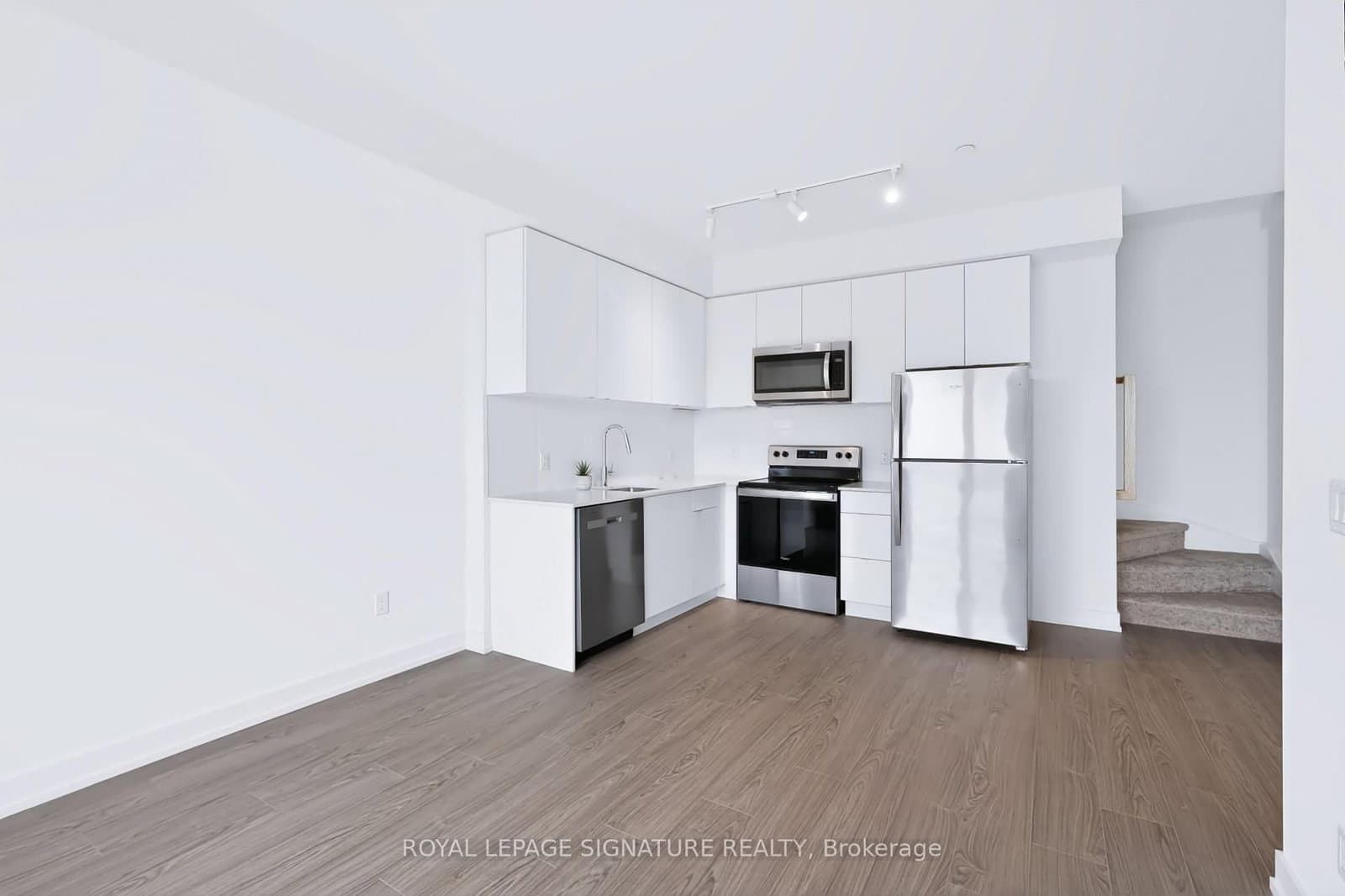 16 Melbourne Avenue, Unit 316B thumbnail 13