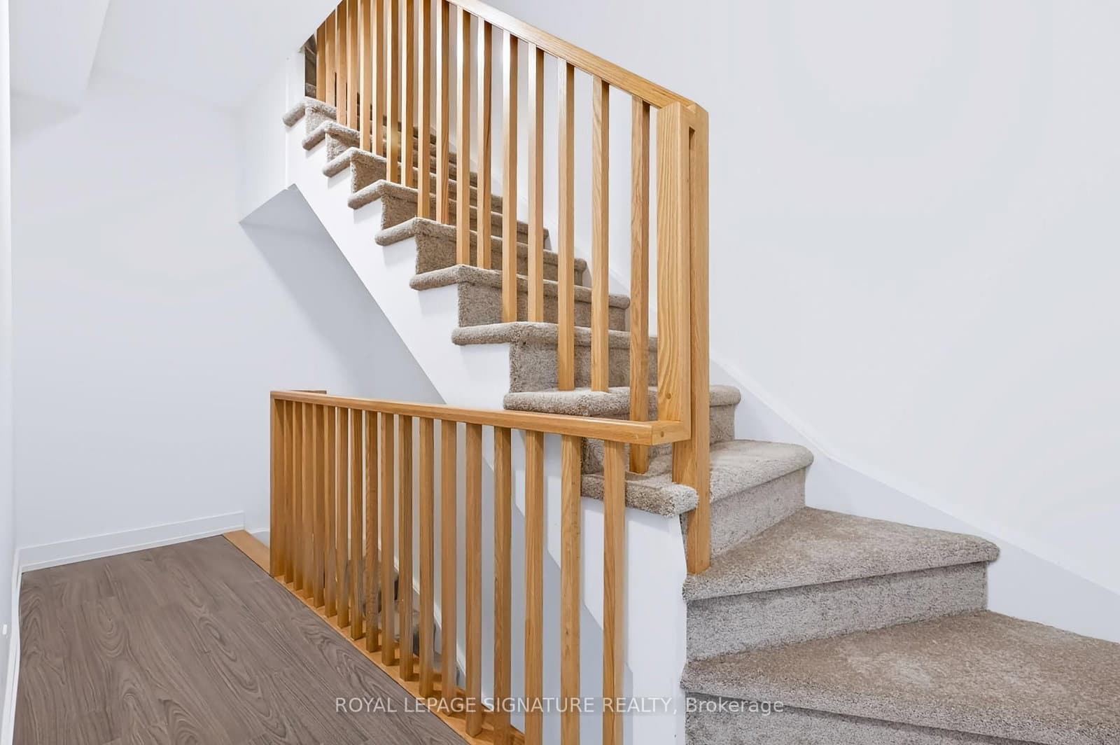16 Melbourne Avenue, Unit 316B thumbnail 15