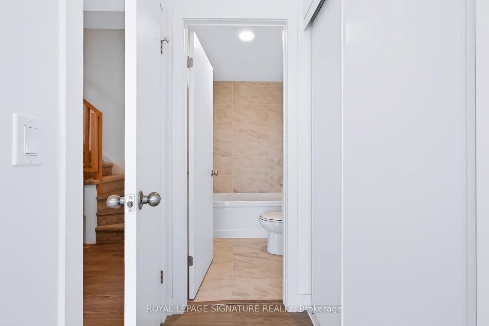 16 Melbourne Avenue, Unit 316B thumbnail 24