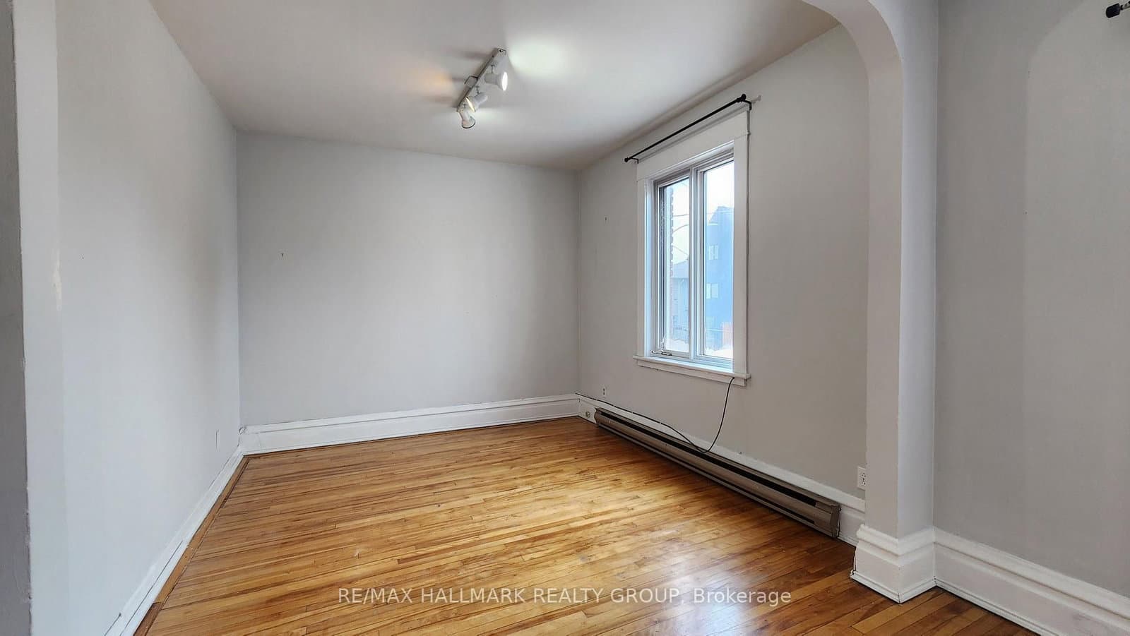 125 Glenora Street, Unit 3 thumbnail 14