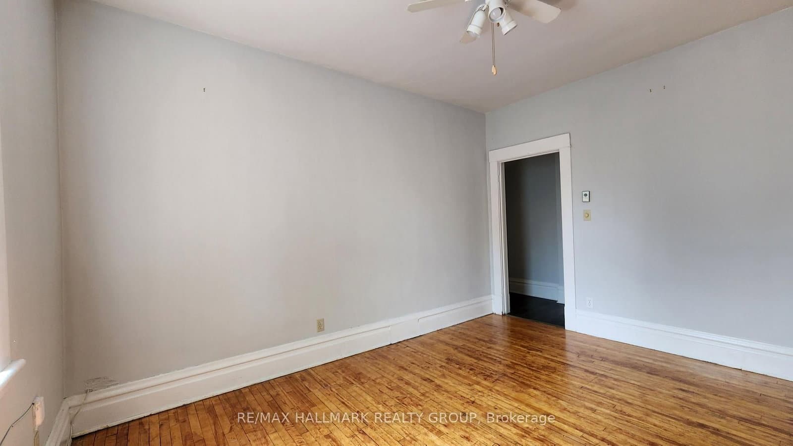 125 Glenora Street, Unit 3 thumbnail 33