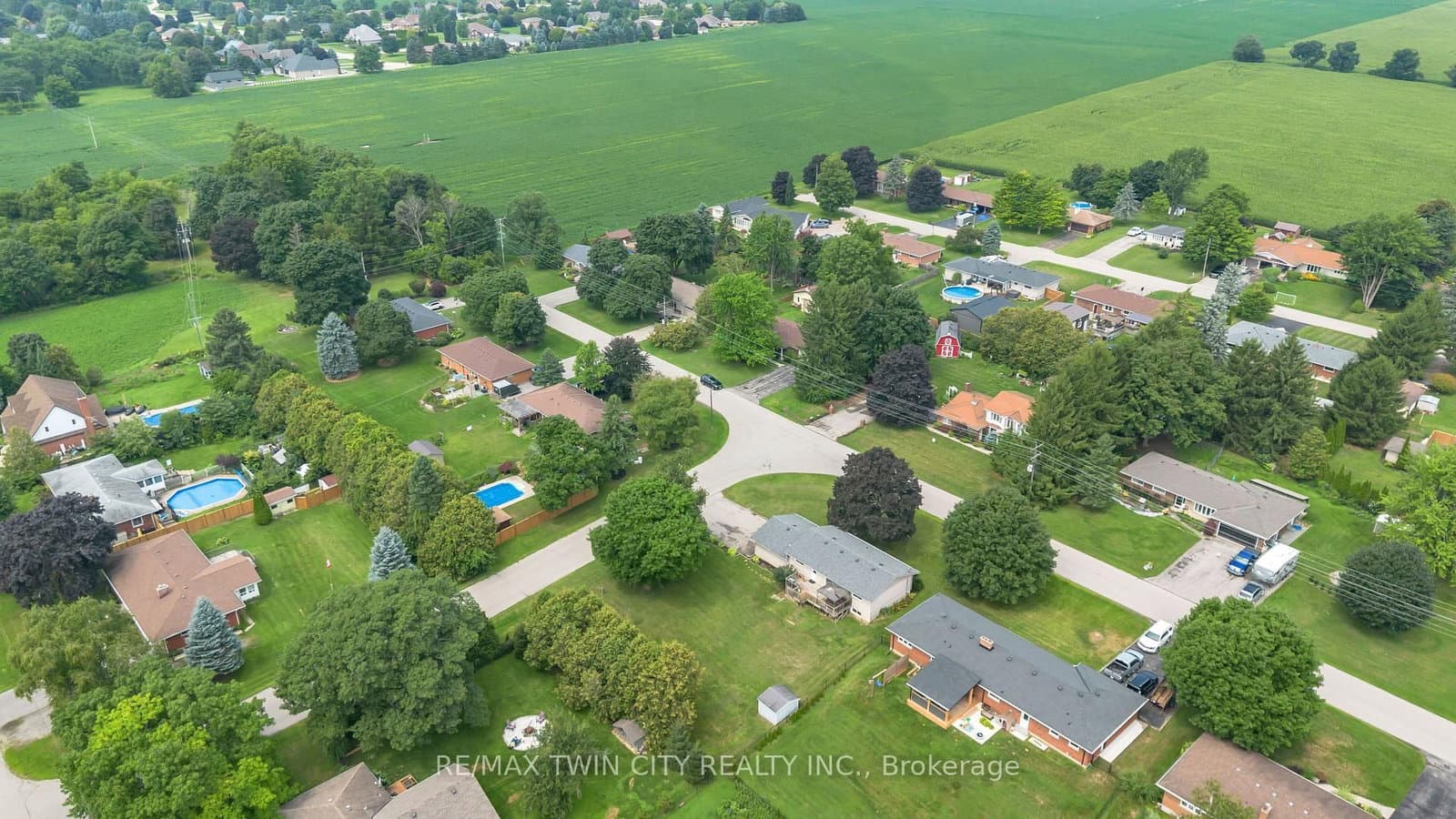 60 Brown Avenue thumbnail 43