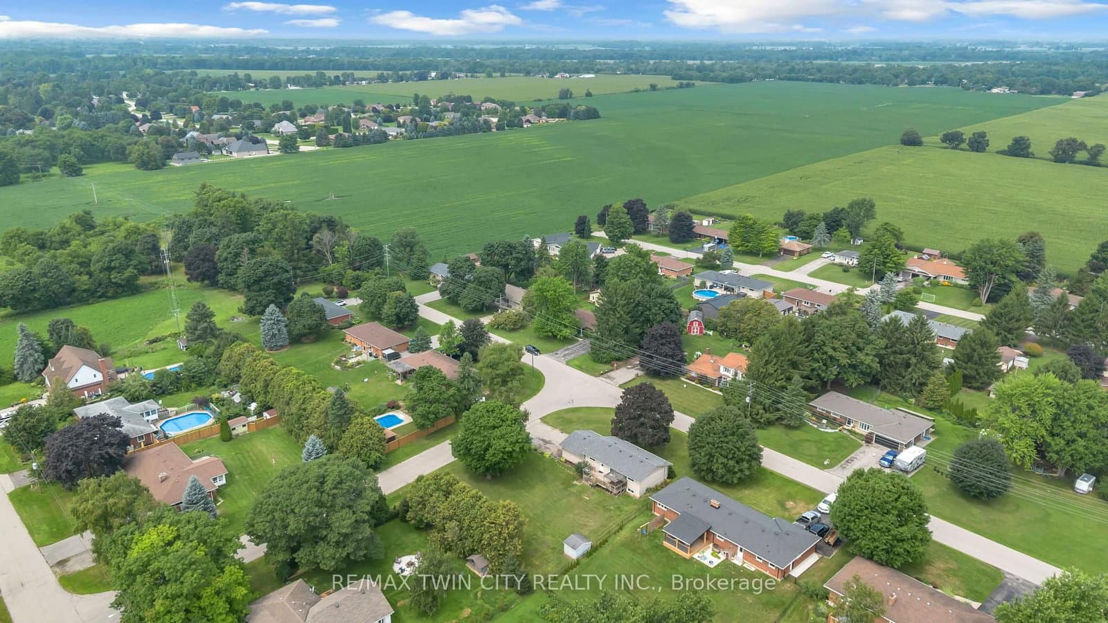 60 Brown Avenue thumbnail 44