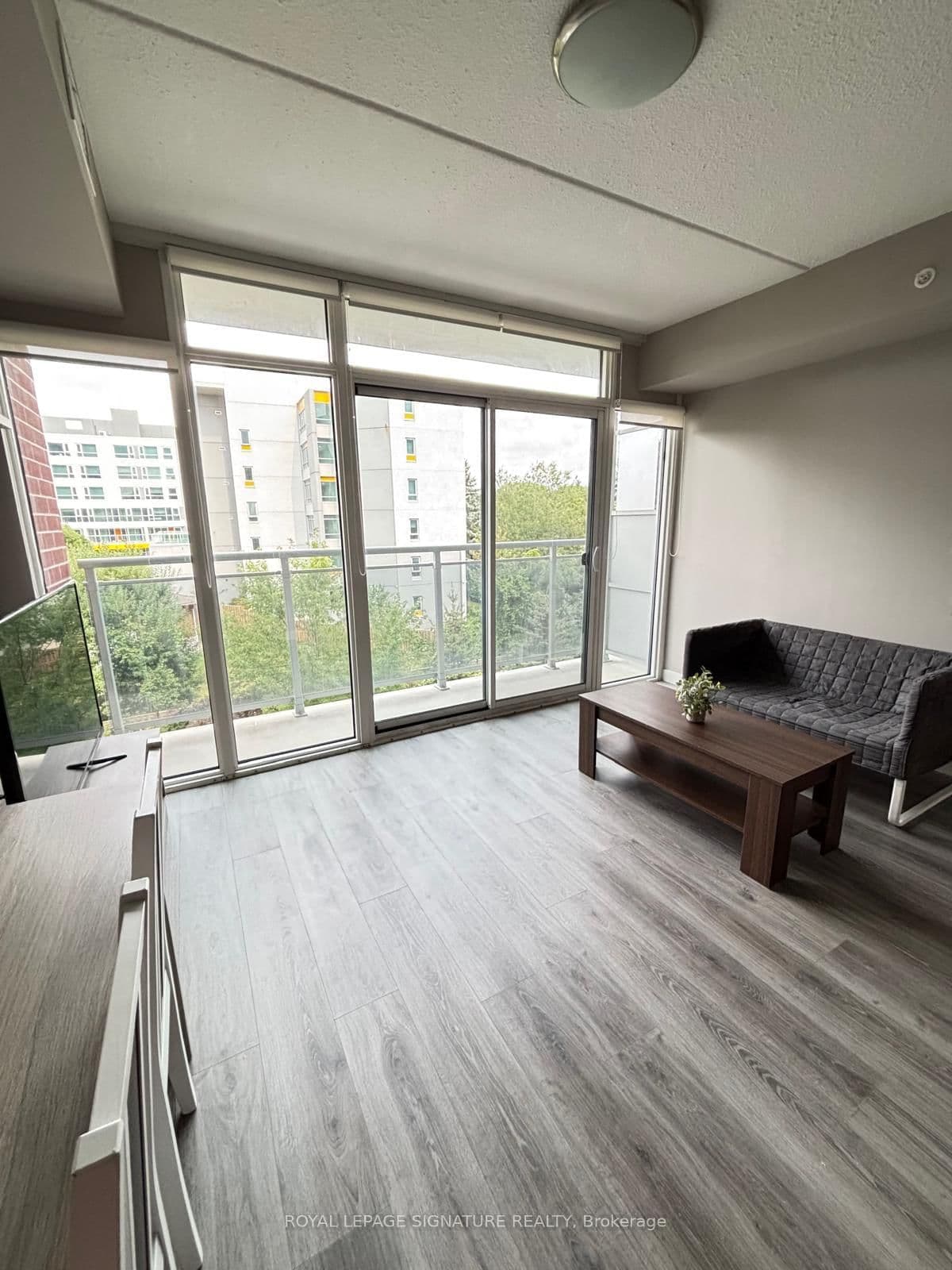 308 Lester Street, Unit 306 thumbnail 13