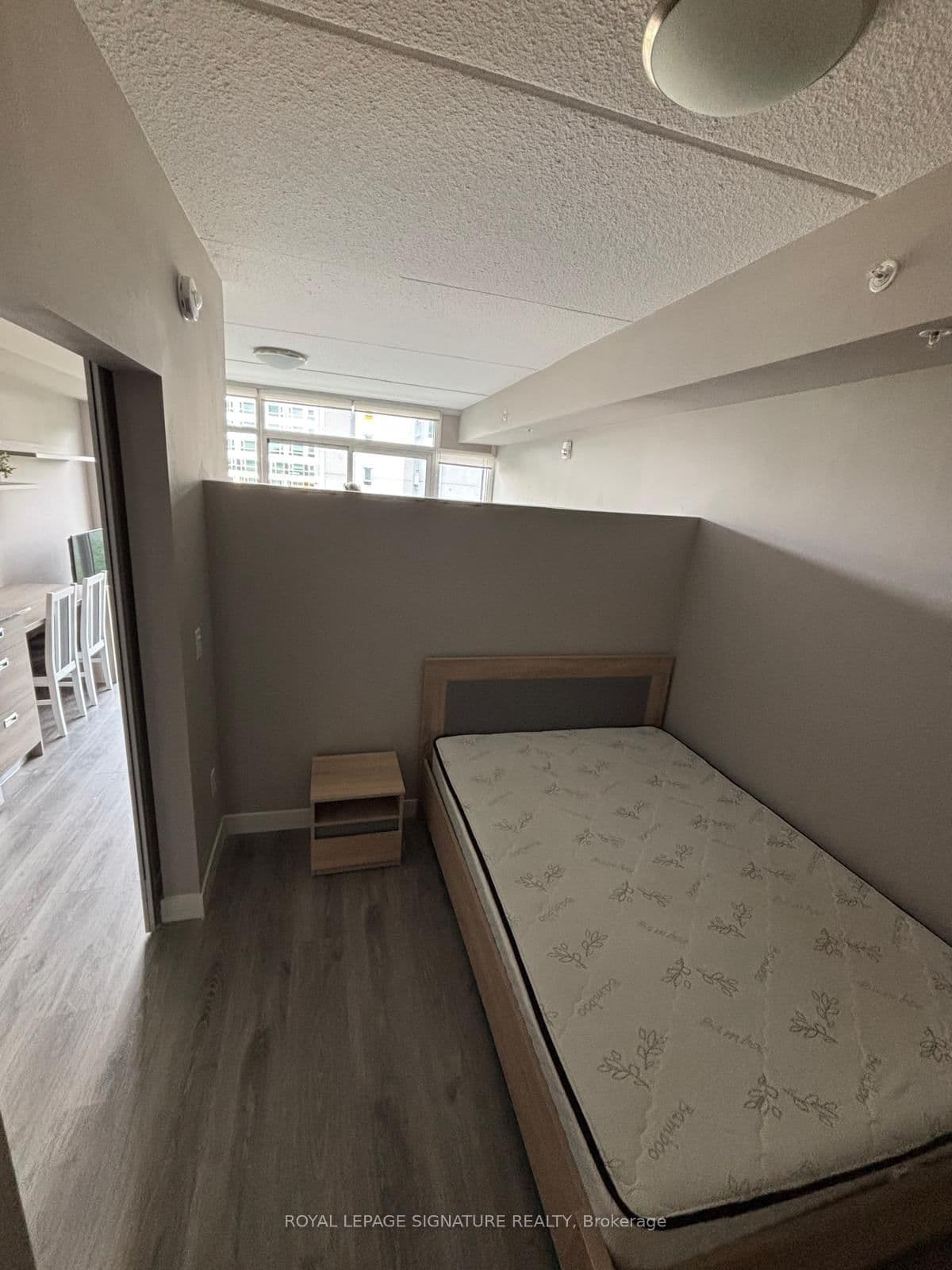 308 Lester Street, Unit 306 thumbnail 21