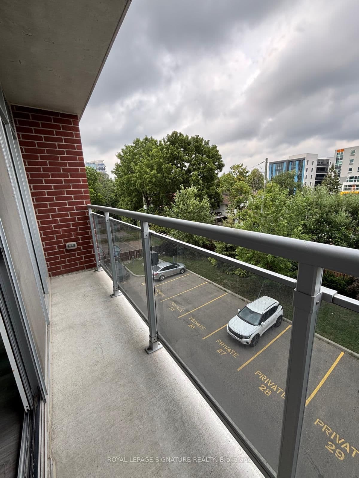 308 Lester Street, Unit 306 thumbnail 27