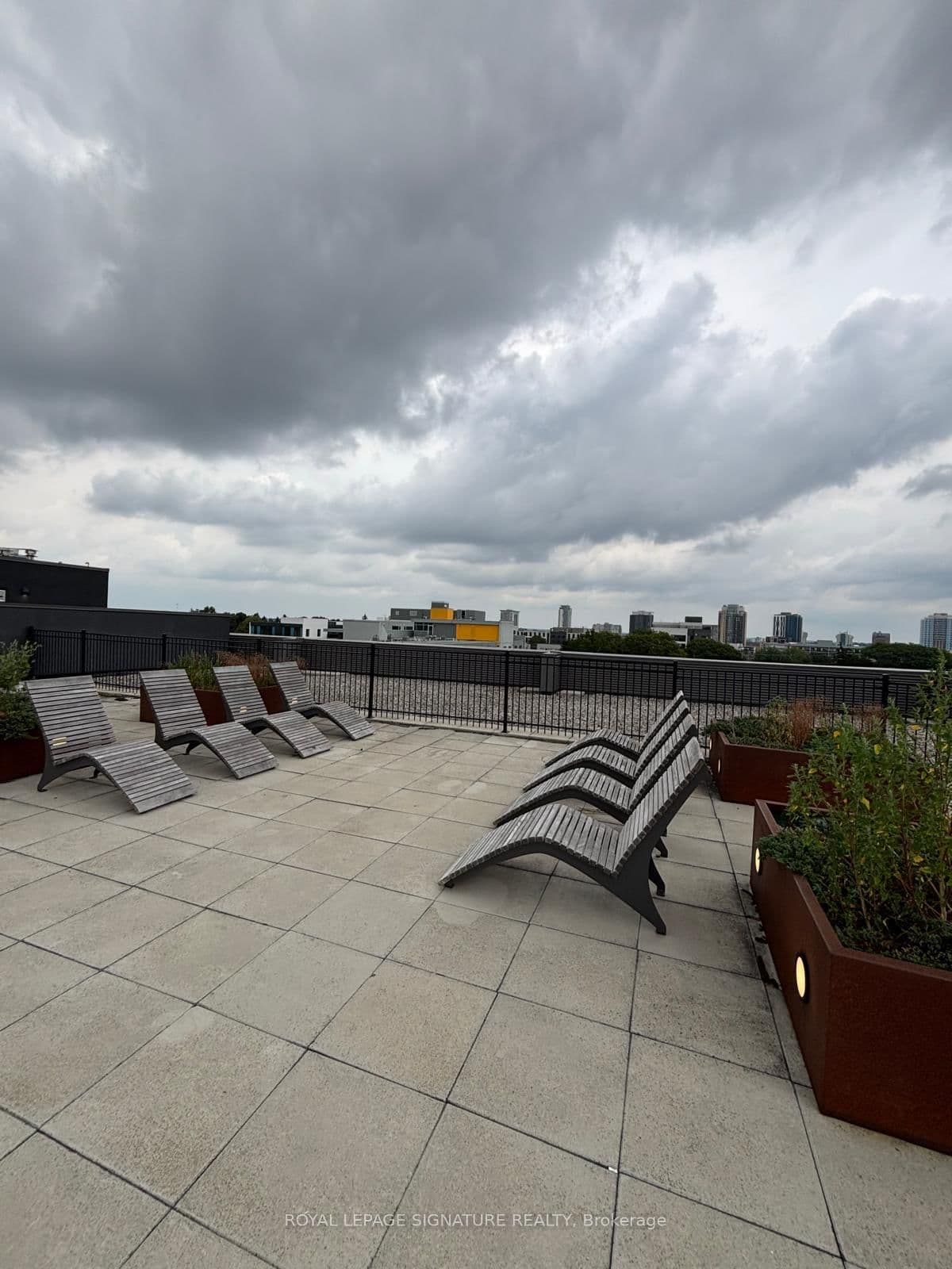 308 Lester Street, Unit 306 thumbnail 30