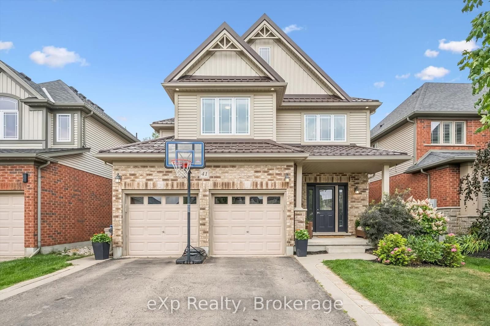 41 Westra Drive - Image 1