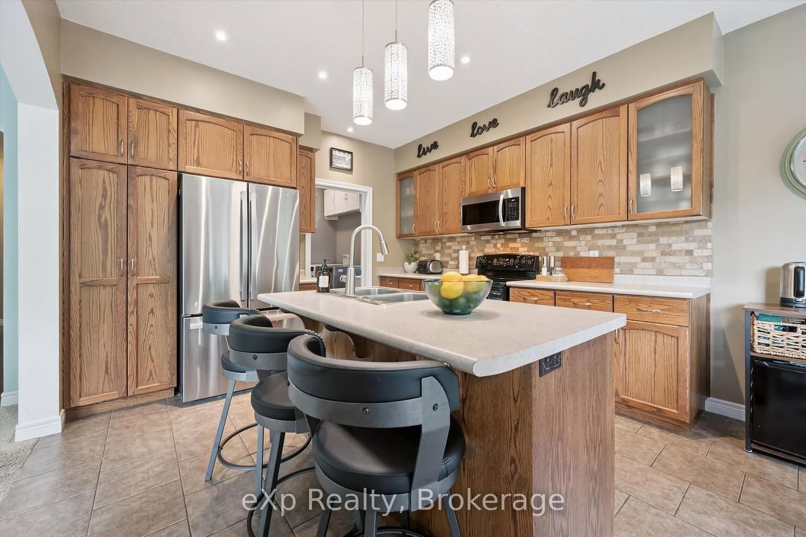 41 Westra Drive thumbnail 15