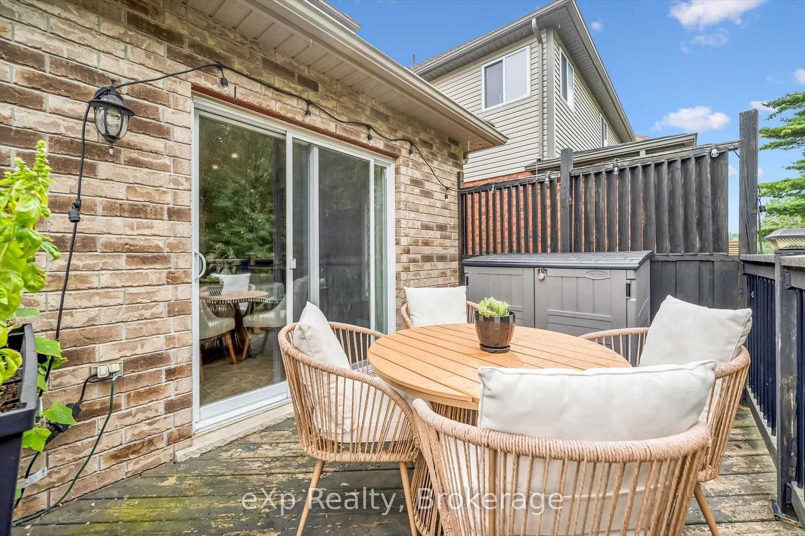41 Westra Drive thumbnail 39