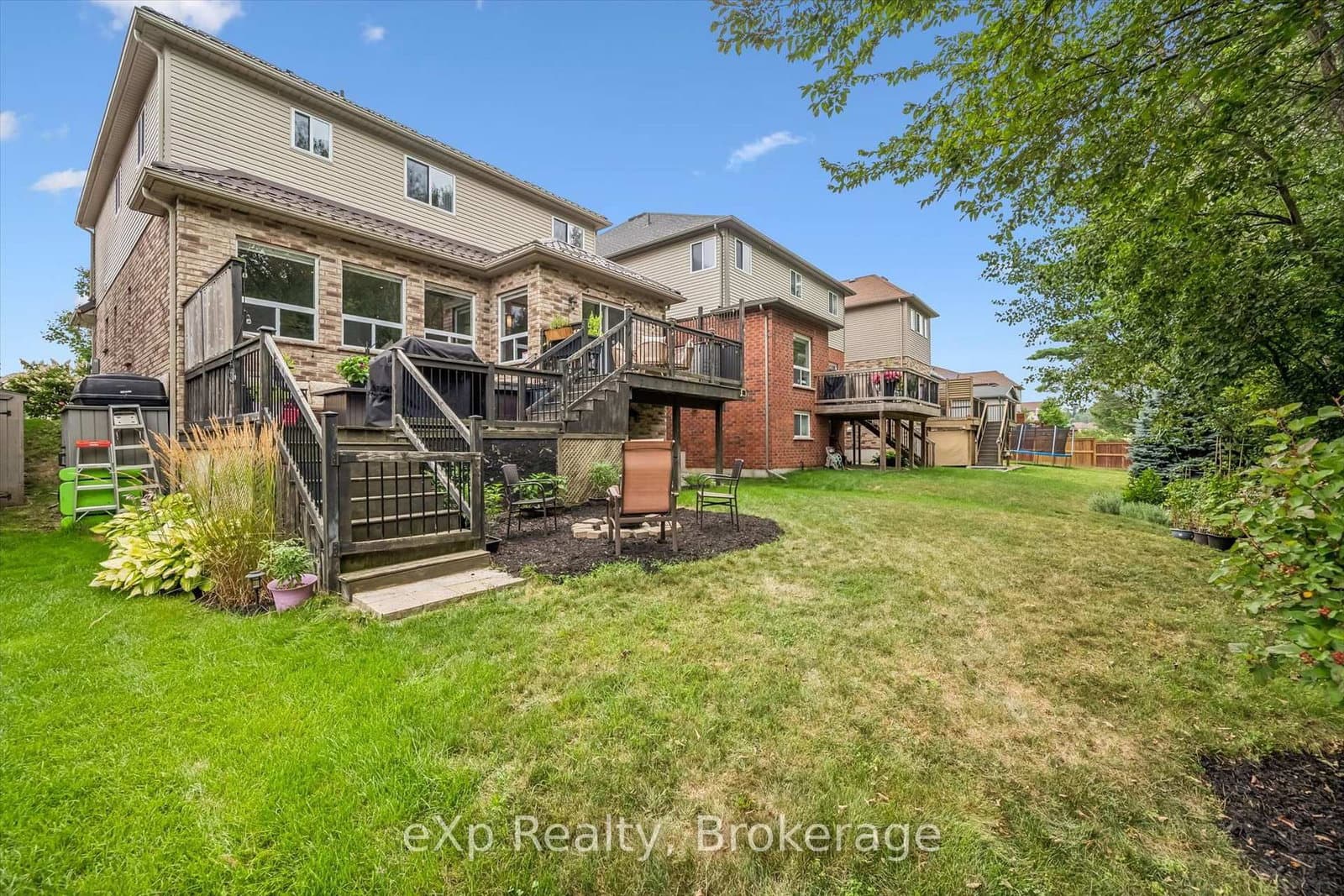 41 Westra Drive thumbnail 42