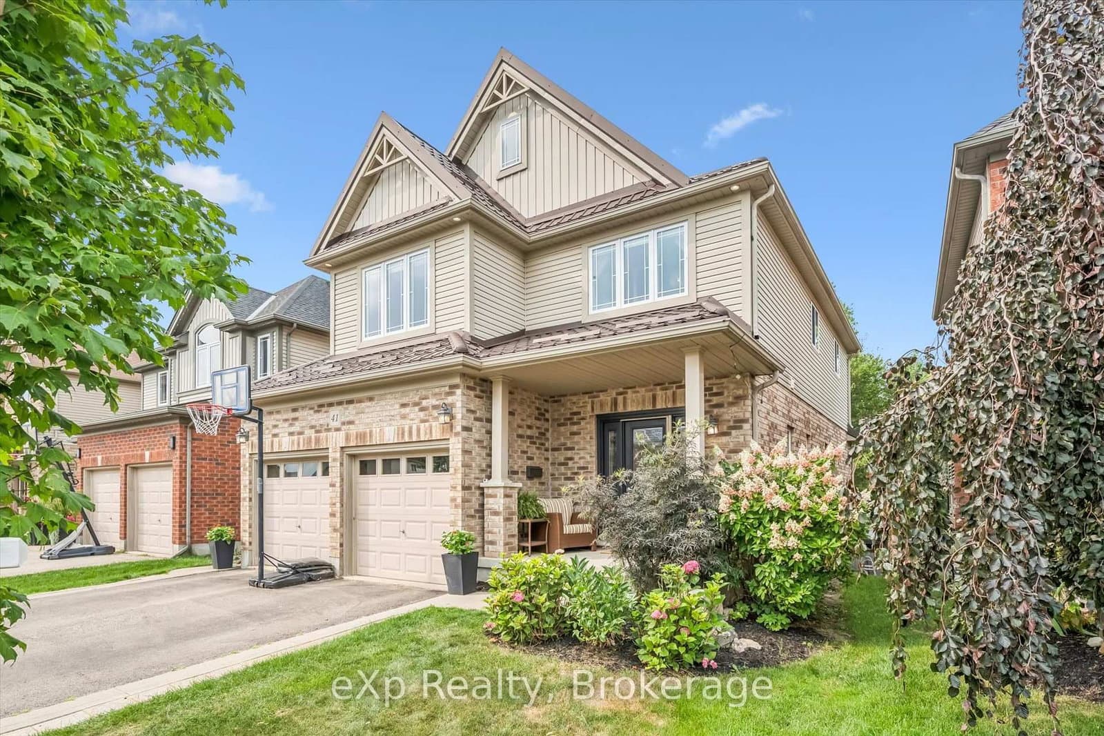 41 Westra Drive thumbnail 5