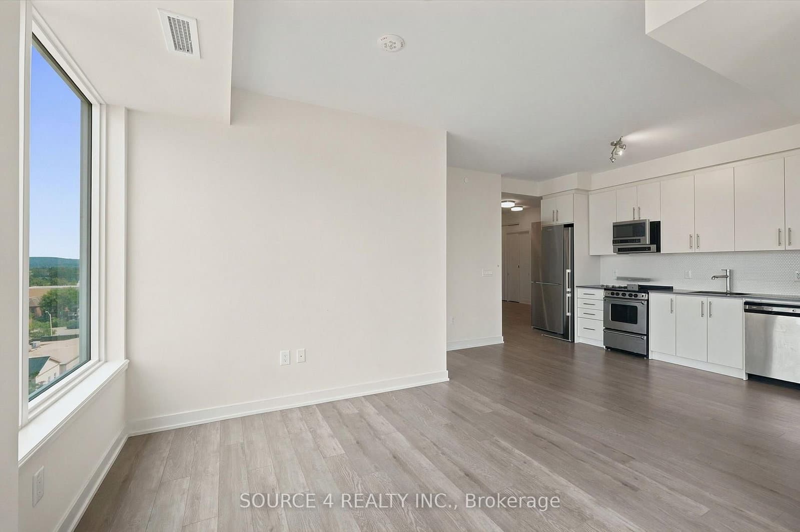 212 King William Street, Unit 815 thumbnail 10