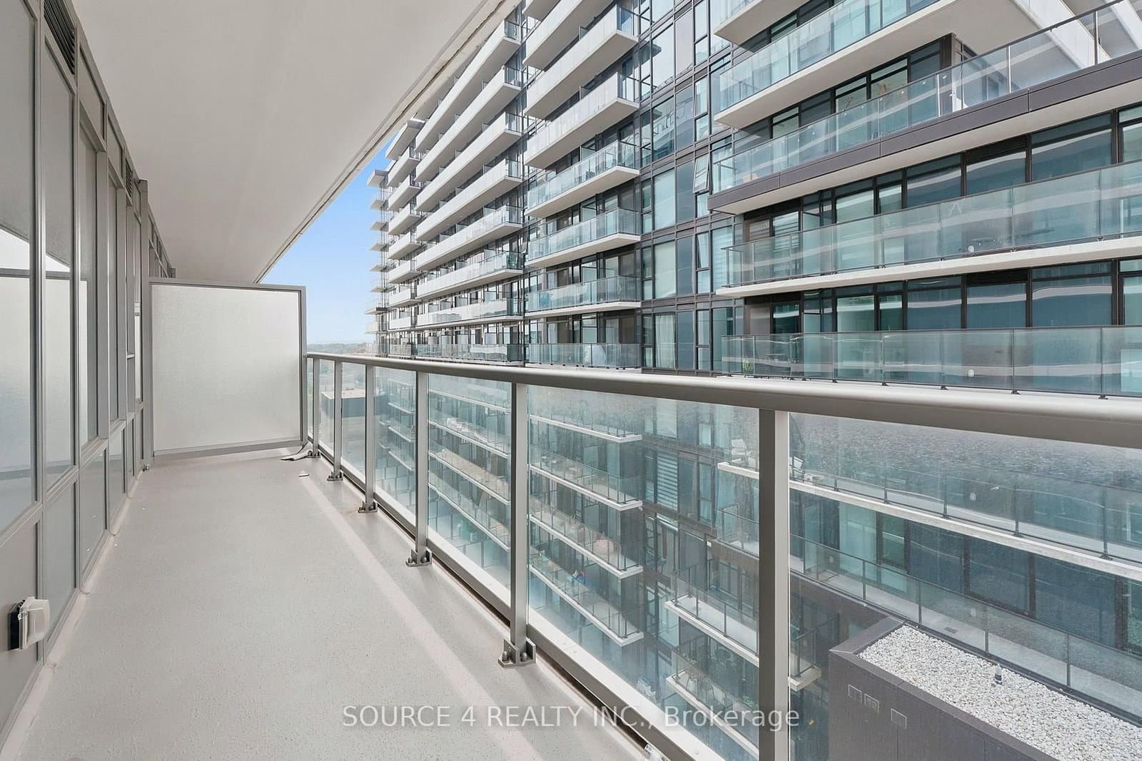 212 King William Street, Unit 815 thumbnail 19