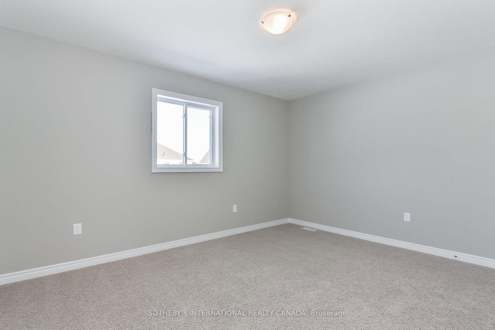 529 Anton Crescent thumbnail 22