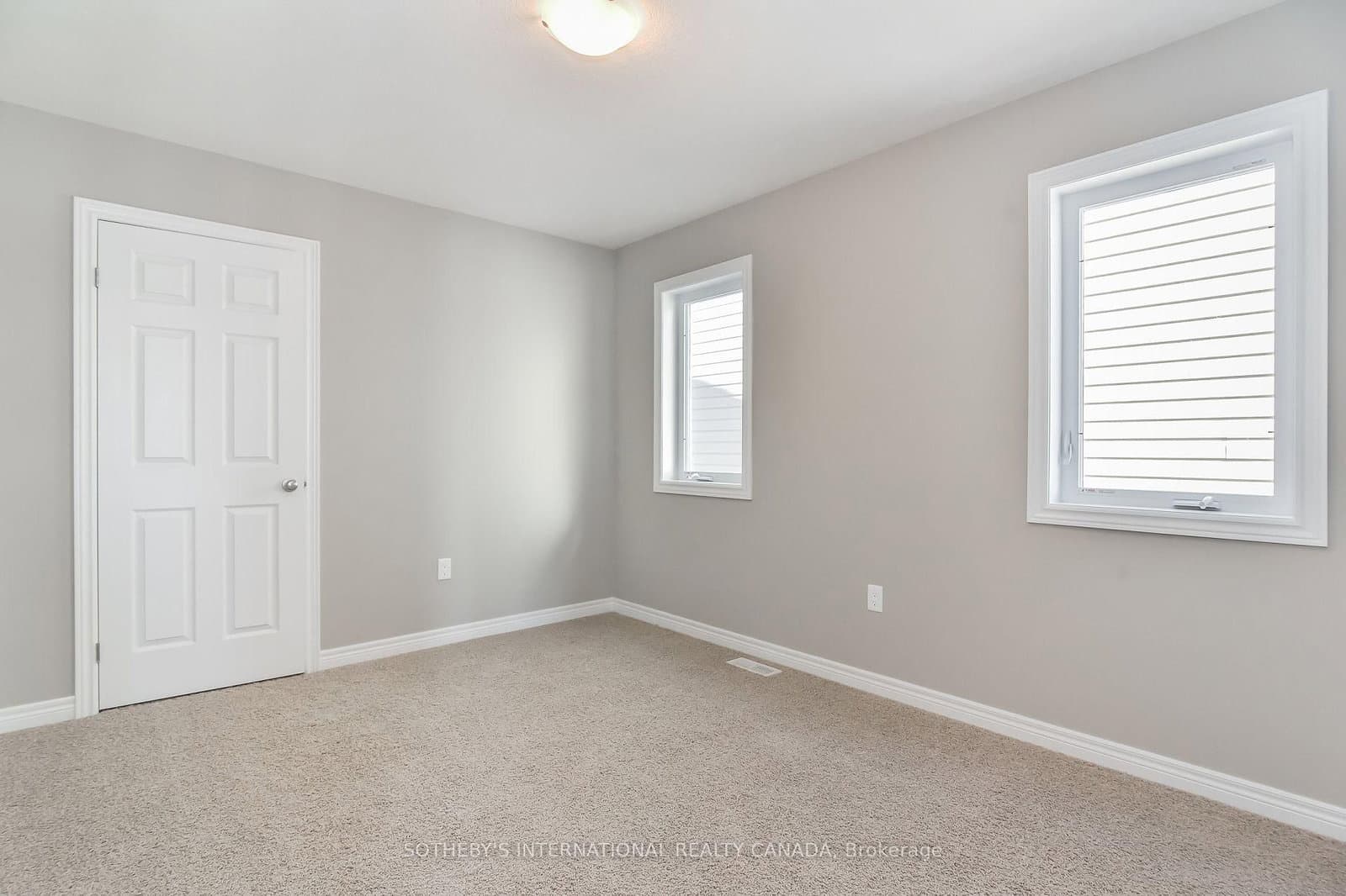 529 Anton Crescent thumbnail 24