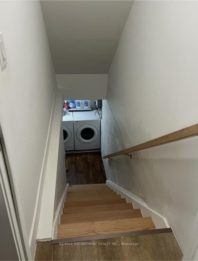 372 MARY Street, Unit 1 thumbnail 7