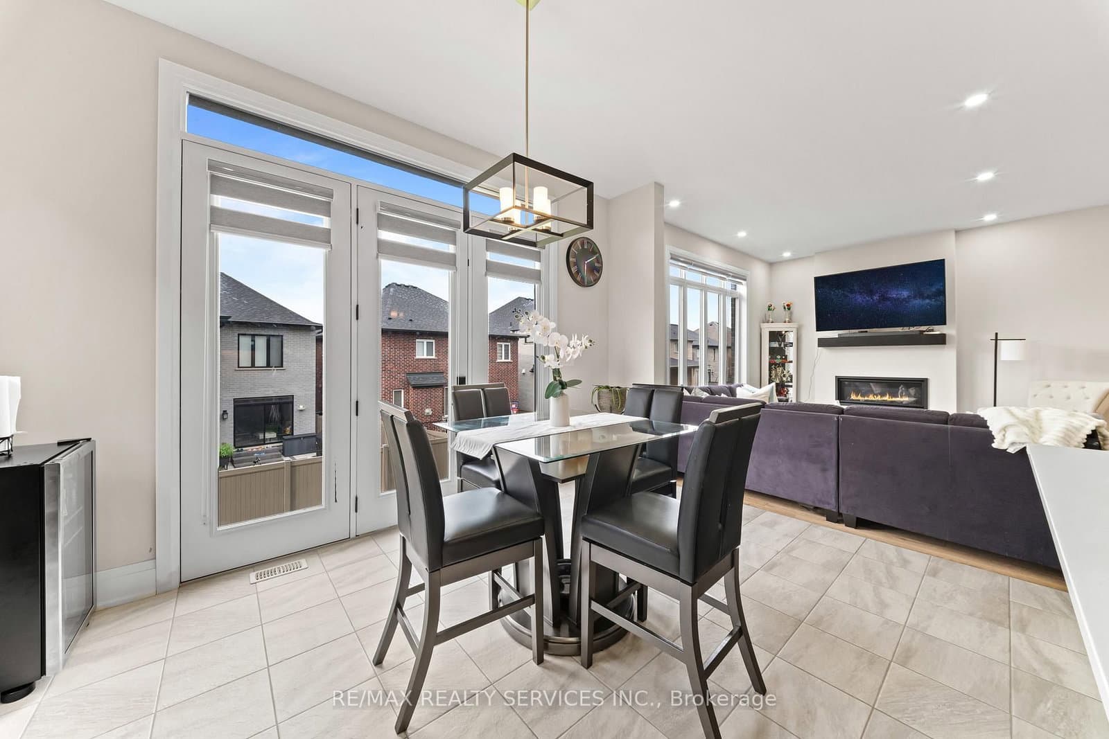 130 Pondcliffe Drive thumbnail 20