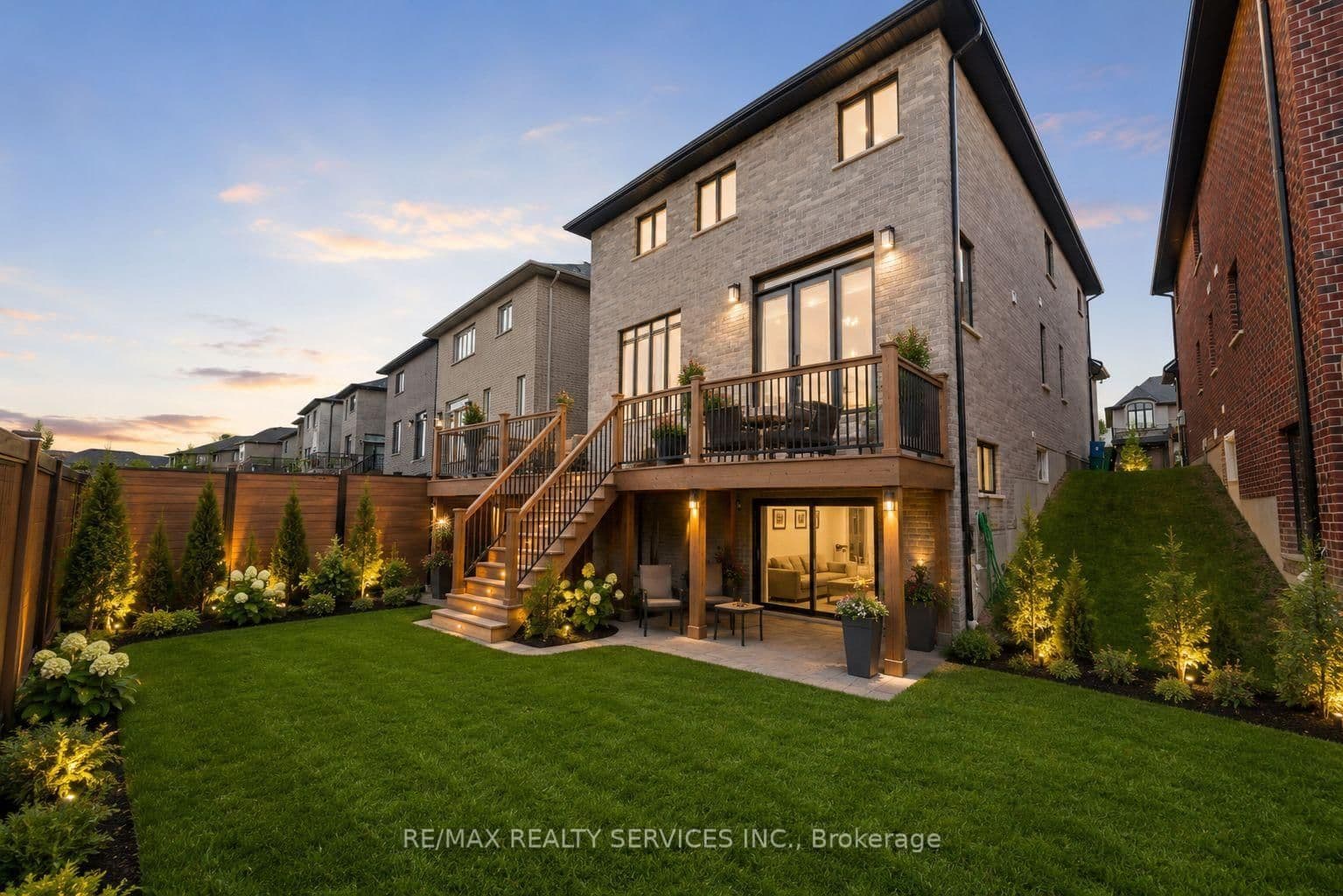 130 Pondcliffe Drive thumbnail 47