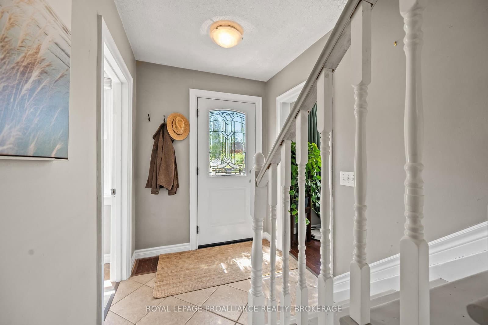 560 King Street W thumbnail 5