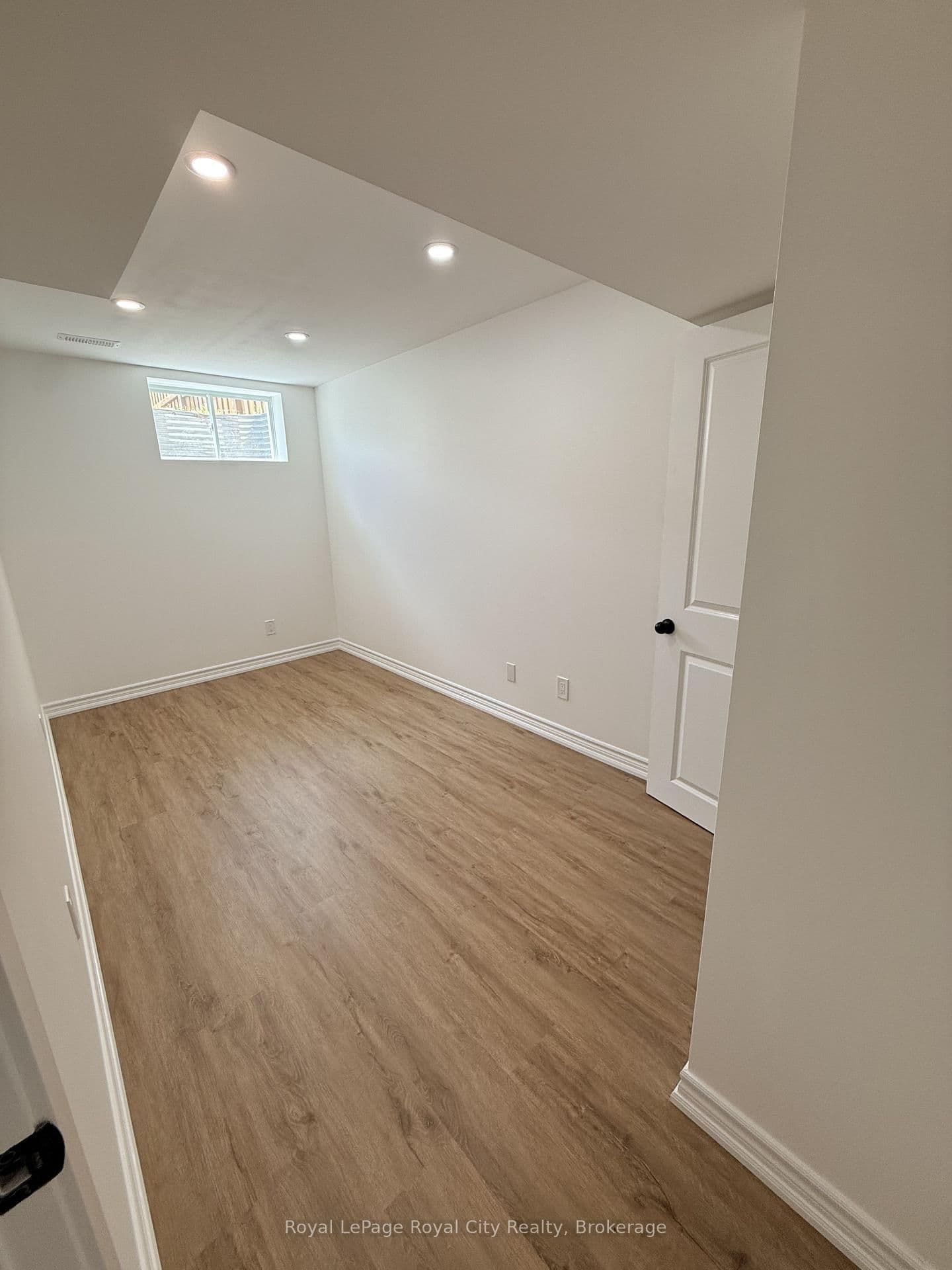 34 John Brabson Crescent thumbnail 5