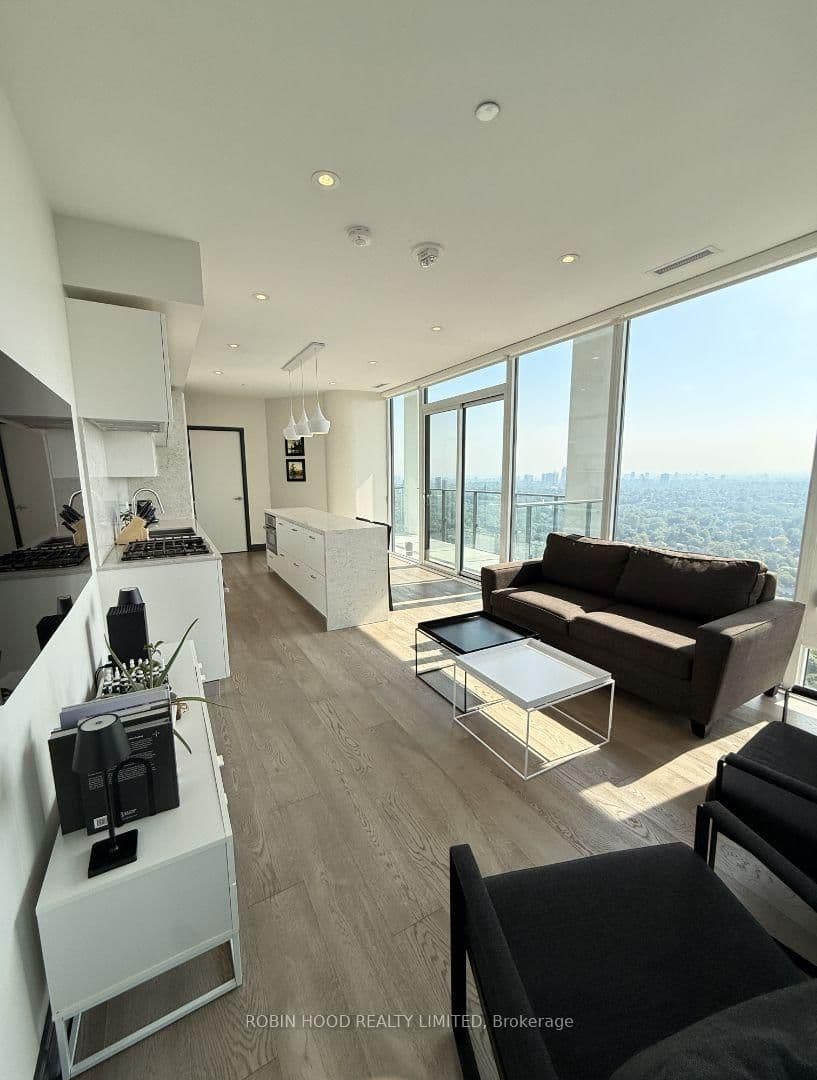 5 Soudan Avenue, Unit 3406 - Image 1